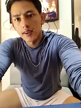 Snapshot of Hiroshi_Shen chatting on April 24, 11:56 am Hiroshi Shen online show from April 24, 11:56 am