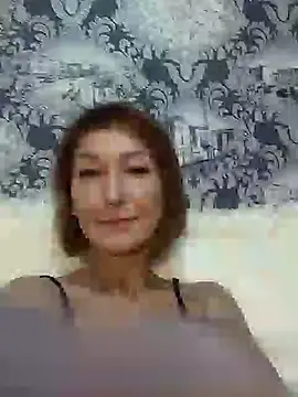 Snapshot of Pline1 chatting on November 1, 7:05 pm Pline1 online show from November 1, 7:05 pm