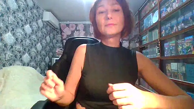 Snapshot of Pline1 chatting on November 23, 9:58 pm Pline1 online show from November 23, 9:58 pm