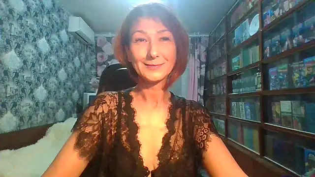 Snapshot of Pline1 chatting on December 20, 8:05 pm Pline1 online show from December 20, 8:05 pm