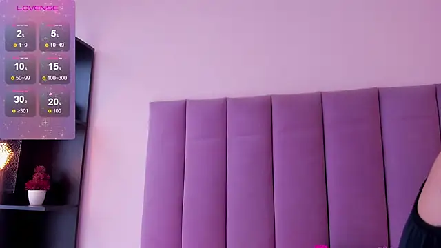 violet myerrs online show from February 14, 1:08 pm