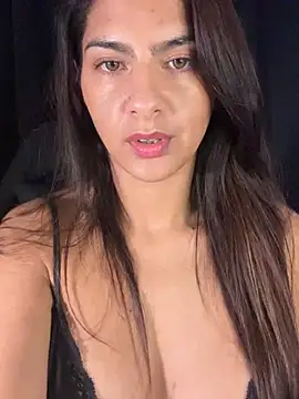 chicachocolate01 online show from April 22, 11:34 am