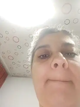 queemking online show from February 21, 7:26 pm