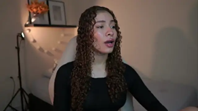 isabella-garcia- online show from February 11, 2:49 am