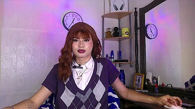 Snapshot of SHARLOTH_trans chatting on May 21, 6:37 pm SHARLOTH trans online show from May 21, 6:37 pm