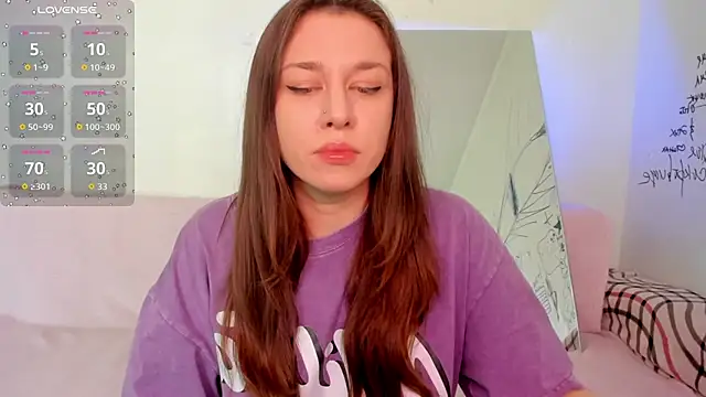 Lil Foxy9 online show from April 9, 5:29 am