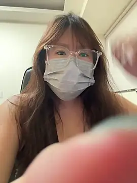 Snapshot of ariel_613 chatting on October 29, 3:25 pm ariel 613 online show from October 29, 3:25 pm