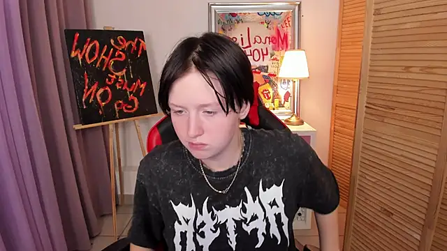 Snapshot of ayakskalermonss chatting on September 9, 8:14 am ayakskalermonss online show from September 9, 8:14 am