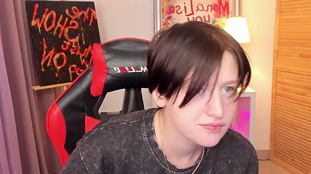 Snapshot of ayakskalermonss chatting on September 17, 8:27 am ayakskalermonss online show from September 17, 8:27 am