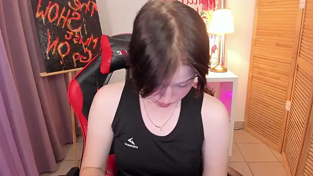 Snapshot of ayakskalermonss chatting on September 20, 8:04 am ayakskalermonss online show from September 20, 8:04 am