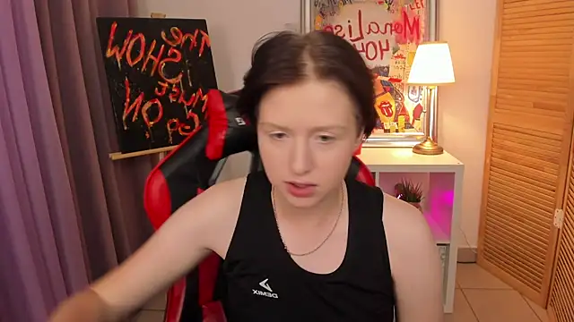 Snapshot of ayakskalermonss chatting on September 21, 8:16 am ayakskalermonss online show from September 21, 8:16 am