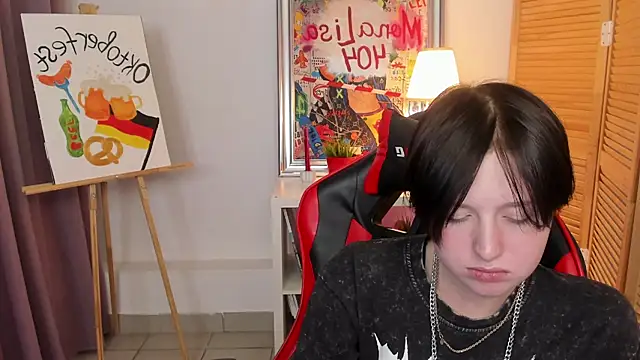 Snapshot of ayakskalermonss chatting on September 26, 1:59 pm ayakskalermonss online show from September 26, 1:59 pm