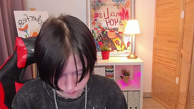 Snapshot of ayakskalermonss chatting on September 27, 8:19 am ayakskalermonss online show from September 27, 8:19 am