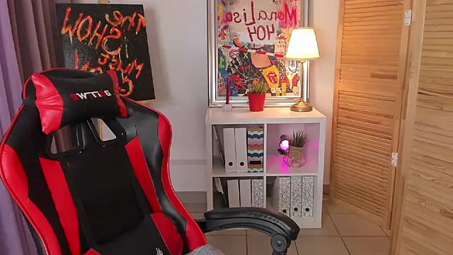 Snapshot of ayakskalermonss chatting on November 5, 8:25 am ayakskalermonss online show from November 5, 8:25 am