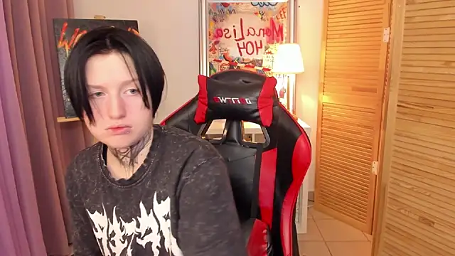 Snapshot of ayakskalermonss chatting on November 7, 8:14 am ayakskalermonss online show from November 7, 8:14 am