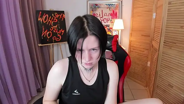 Snapshot of ayakskalermonss chatting on November 29, 8:28 am ayakskalermonss online show from November 29, 8:28 am