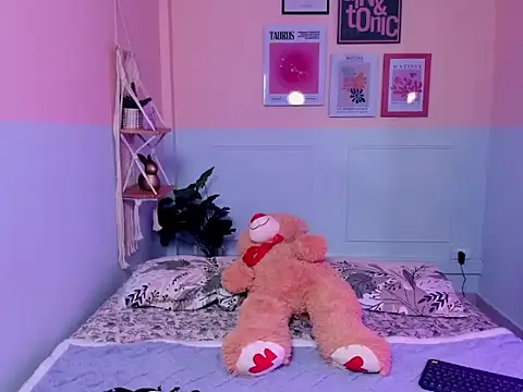 Camila Rivers online show from November 5, 12:05 pm