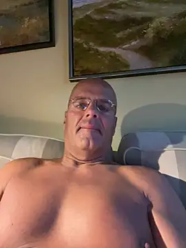 Snapshot of Renebisex chatting on July 9, 3:43 am Renebisex online show from July 9, 3:43 am
