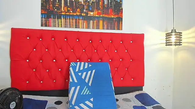 carolinacrus01 online show from November 26, 2:40 pm