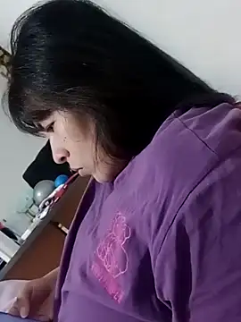 Nahuandjeatriplex online show from September 28, 3:56 am