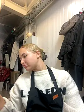 Snapshot of CandyVice chatting on September 26, 6:12 pm CandyVice online show from September 26, 6:12 pm