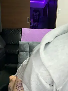 Nano-xxx online show from February 21, 7:04 pm