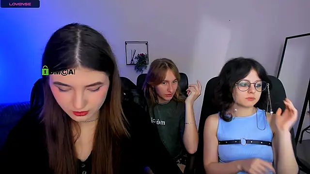 lissa night online show from September 21, 2:08 pm