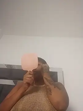 SheilaCoopers  online show from April 10, 10:31 am