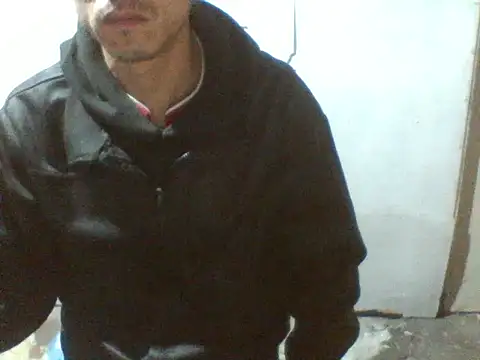 Snapshot of Lunaty00 chatting on February 3, 7:46 am Lunaty00 online show from February 3, 7:46 am