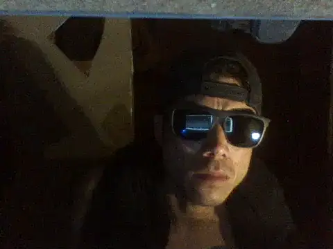 Lunaty00 online show from April 19, 7:40 am