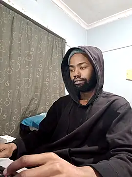 Snapshot of GhostYangempela chatting on September 29, 8:02 pm GhostYangempela online show from September 29, 8:02 pm