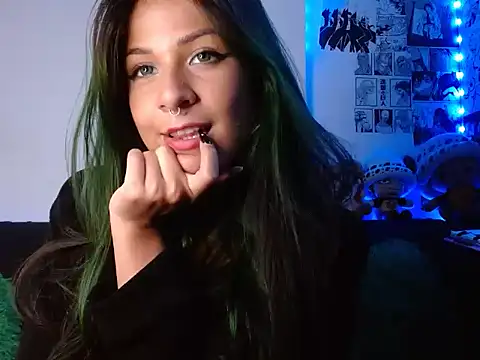 Chloe paytone online show from March 6, 10:28 pm