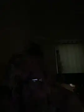 Snapshot of crisfootlicker chatting on June 26, 7:57 am crisfootlicker online show from June 26, 7:57 am