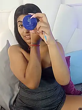 Snapshot of Kaylachannell chatting on June 11, 3:48 am Kaylachannell online show from June 11, 3:48 am