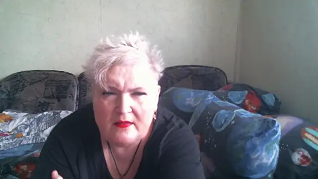 Snapshot of Lana555 chatting on June 24, 11:20 am Lana555 online show from June 24, 11:20 am