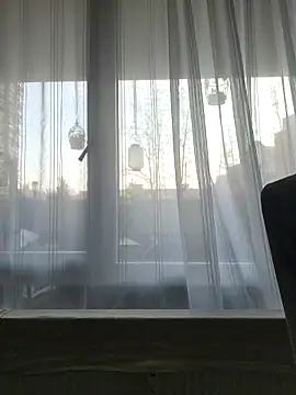 Snapshot of parcro35 chatting on March 18, 3:48 pm parcro35 online show from March 18, 3:48 pm