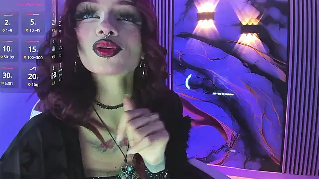 chloe jacksonn online show from January 13, 9:31 pm