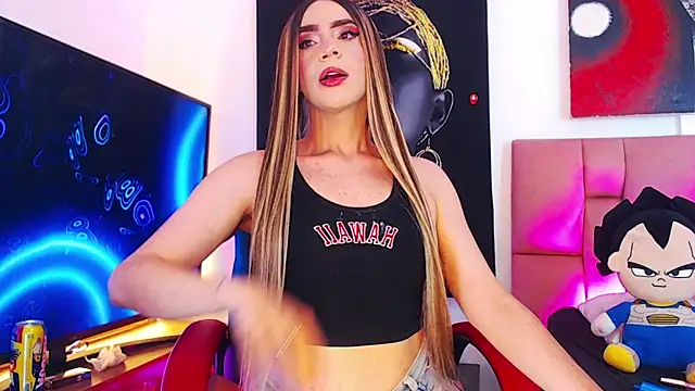 Valentina Shine online show from October 4, 5:49 am