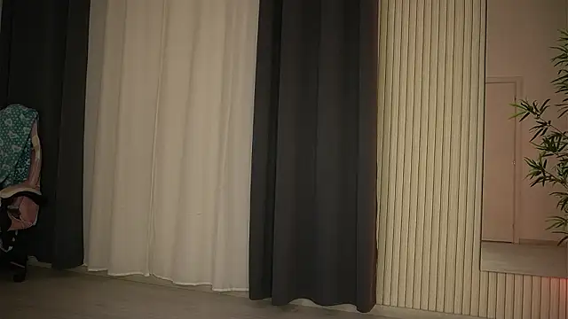 EmmaBlanco online show from February 26, 8:19 pm