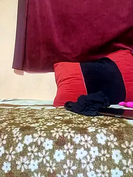 Snapshot of lona_sexi chatting on May 10, 7:13 am lona sexi online show from May 10, 7:13 am