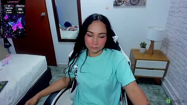 salome rojas  online show from April 9, 7:41 pm