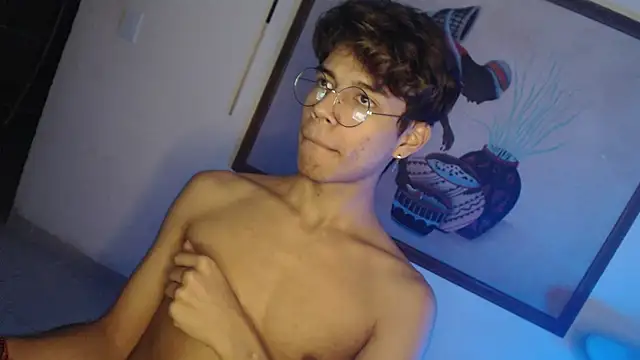 Kaoriimatsuii online show from November 7, 8:25 am