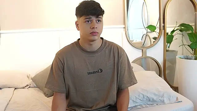 Ethan occonor online show from January 10, 11:23 am