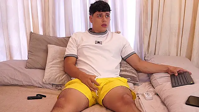 Ethan occonor online show from April 2, 12:47 pm