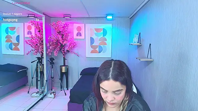 Snapshot of Maggy_t18 chatting on June 28, 3:07 pm Maggy t18 online show from June 28, 3:07 pm
