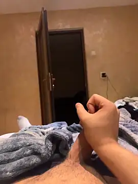 Mbidee online show from April 15, 11:05 pm