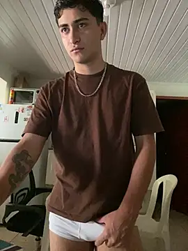 Tavinho067 online show from February 25, 2:59 pm