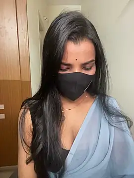 its ur flora online show from April 6, 11:05 pm