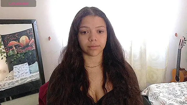 Snapshot of Amanda_sweet chatting on April 18, 2:32 pm Amanda sweet online show from April 18, 2:32 pm
