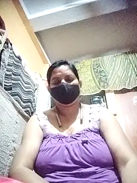Desi couple305 online show from February 13, 8:05 pm